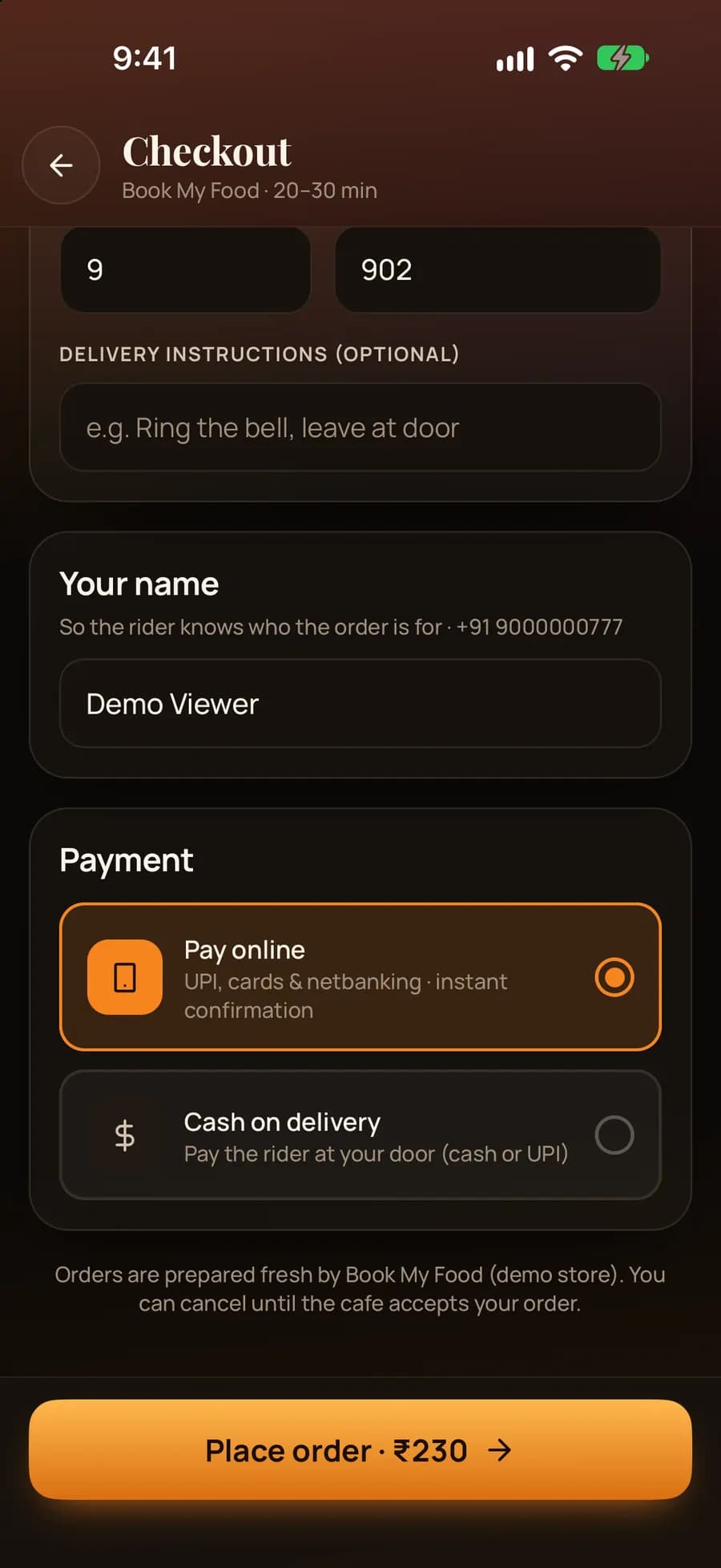 iPhone app payment choice: Pay online (UPI, cards and netbanking) or Cash on delivery, with Place order ₹230.